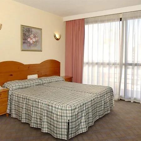 Kross Medina Azahara Hotel Torremolinos